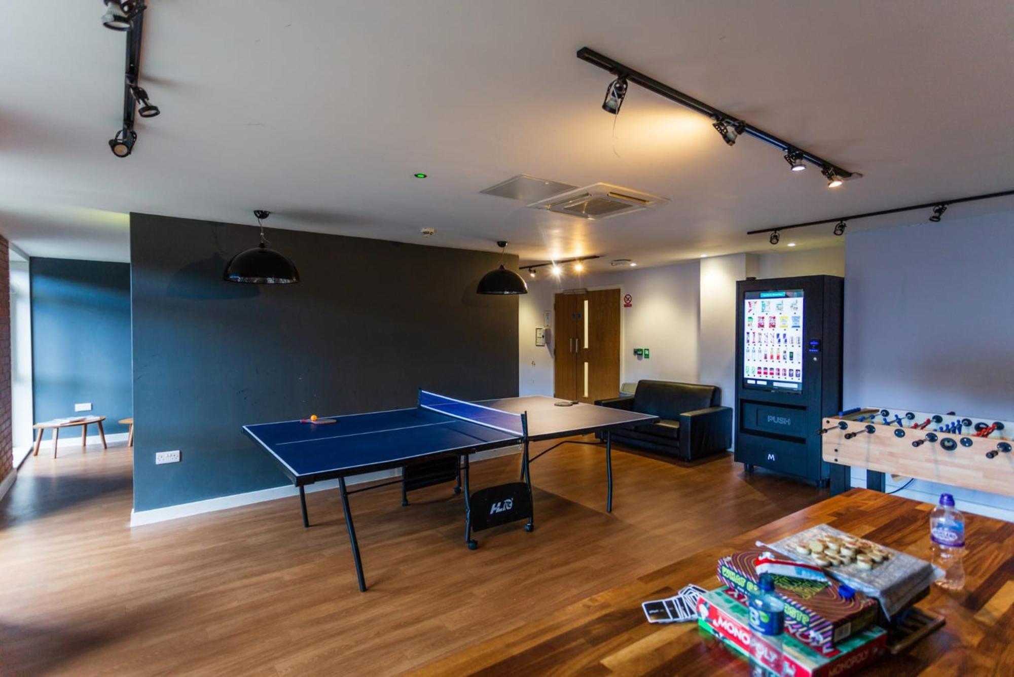 Corner House In Sheffield Apartment Bagian luar foto